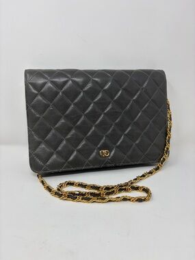 Jay Herbert Vintage Quilted‎ Leather Shoulder Bag Gray Chain Strap Quiet Luxury